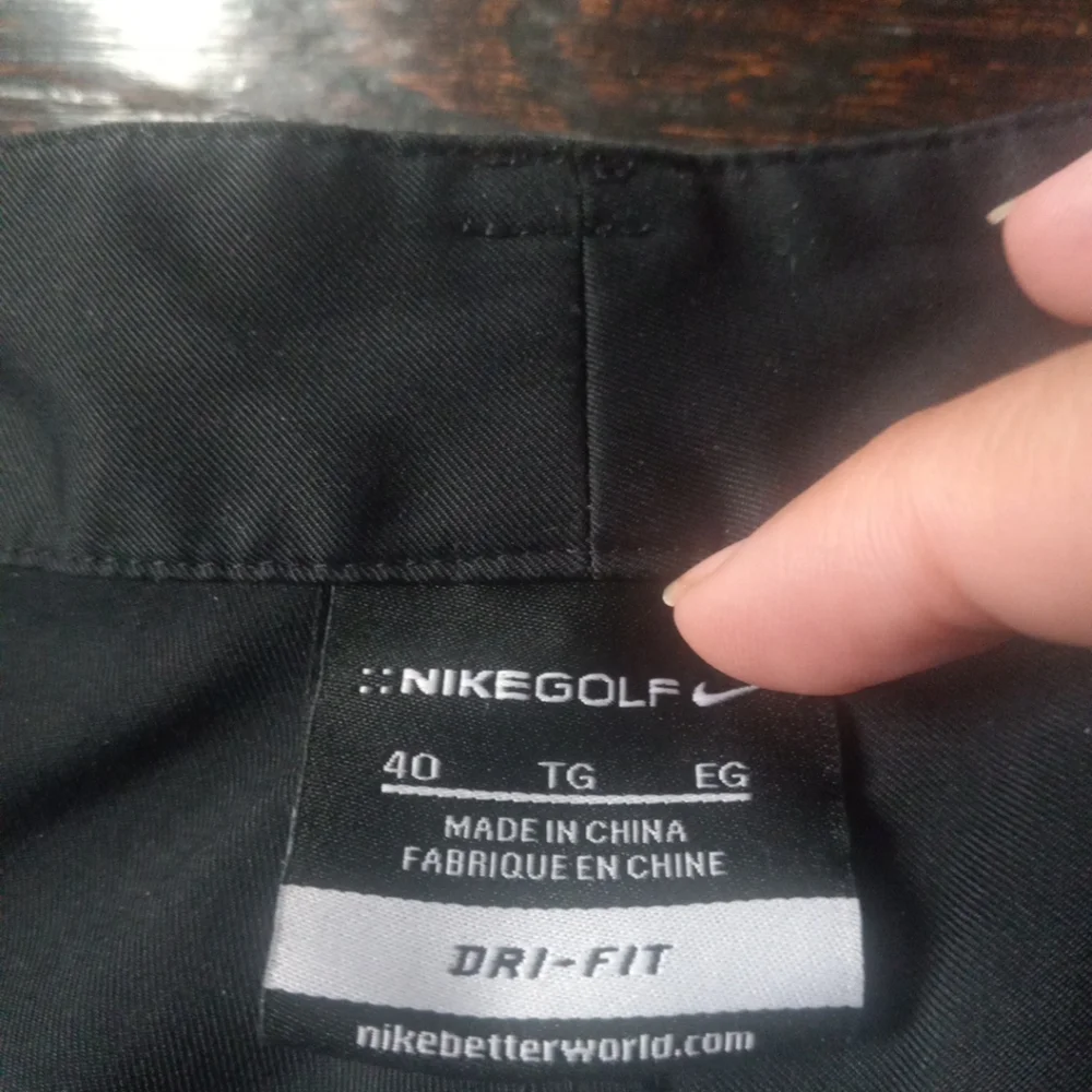 Nike Golf Dri Fit Color Black Men Shorts Size 40 Color Black Button Cozy Comfort